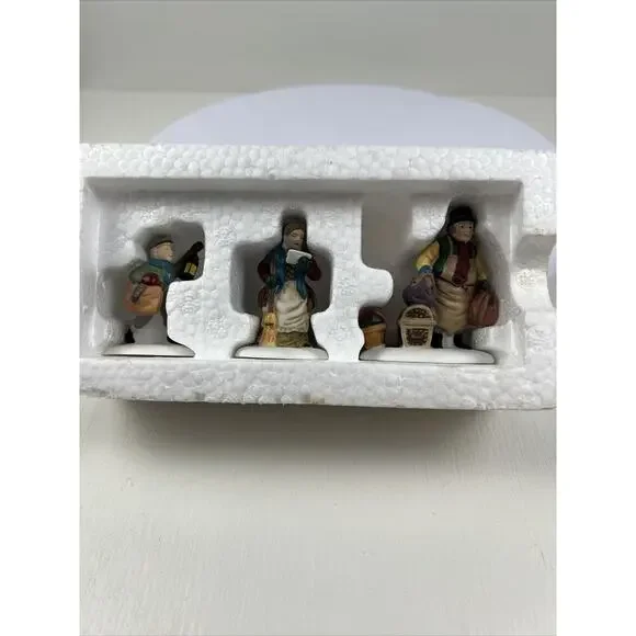 Department 56 Heritage Village Collection Come into The Inn Set of 3 5560-3 - Picture 3 of 3